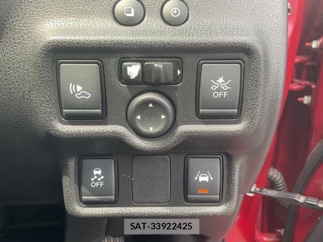 Nissan NOTE 2018-02 8316103-4