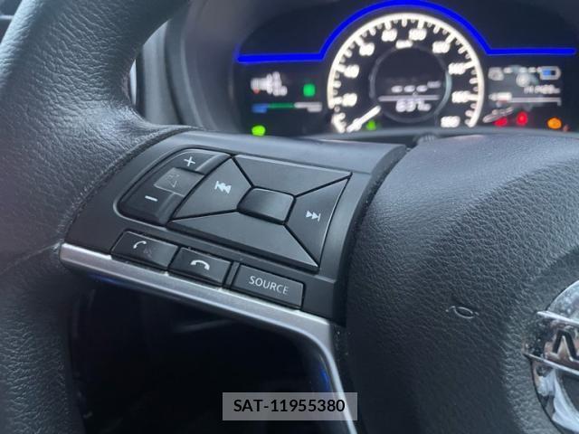 Nissan NOTE 2017-03 8316132-12