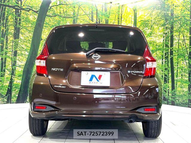 Nissan NOTE 2016-11 8316117-15