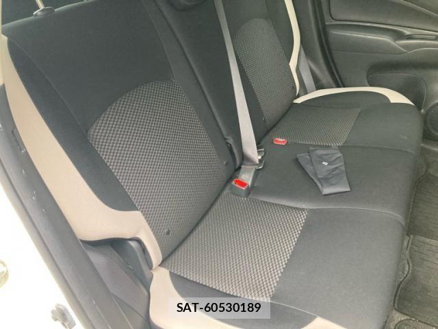 Nissan NOTE 2018-03 8316127-16