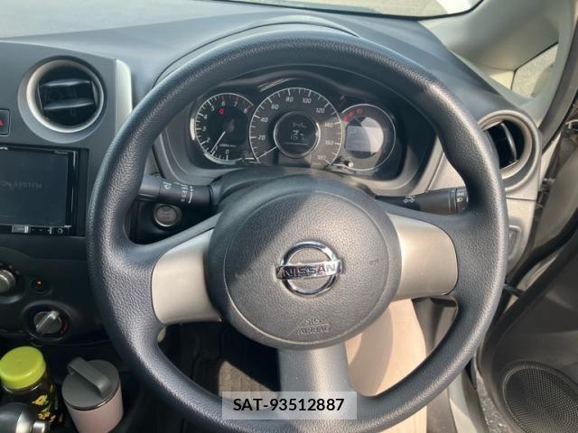 Nissan NOTE 2013-02 8316145-10