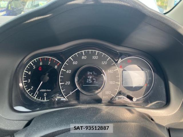 Nissan NOTE 2013-02 8316145-11