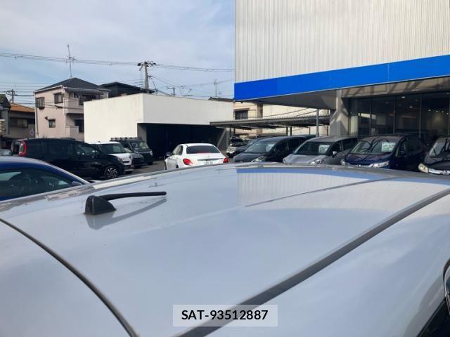 Nissan NOTE 2013-02 8316145-5