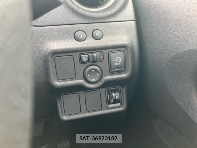 Nissan NOTE 2012-12 8316136-15