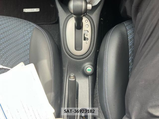 Nissan NOTE 2012-12 8316136-21