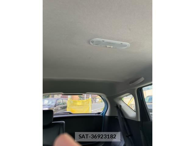 Nissan NOTE 2012-12 8316136-23