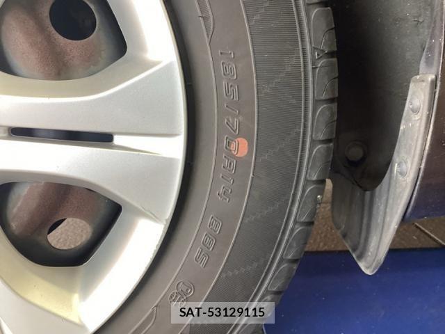 Nissan NOTE 2014-06 8316144-5