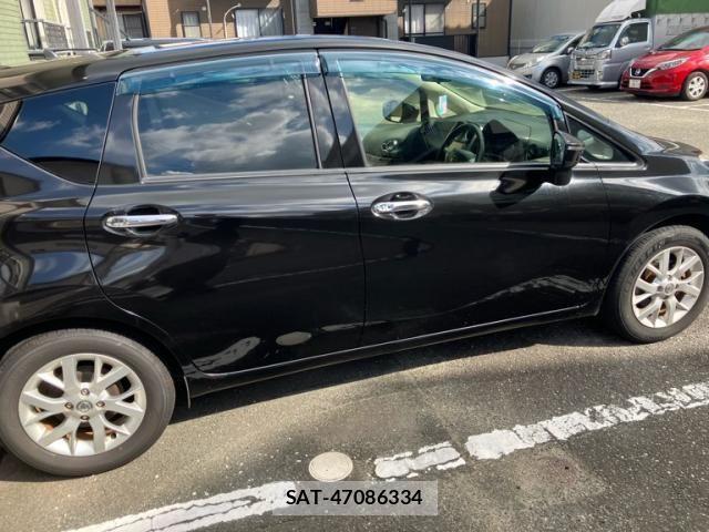 Nissan NOTE 2015-02 8316142-3