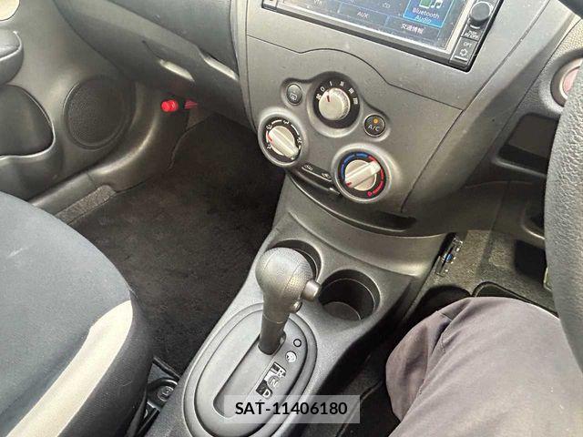 Nissan NOTE 2017-09 8316119-6
