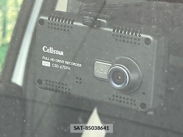Nissan NOTE 2019-06 8316111-5