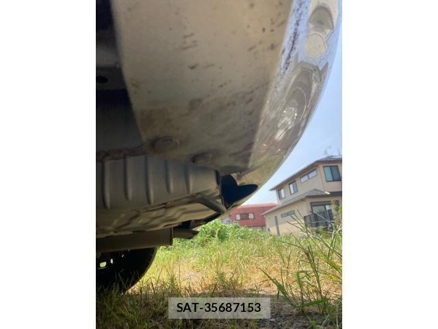 Nissan NOTE 2013-09 8316146-12