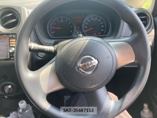 Nissan NOTE 2013-09 8316146-23