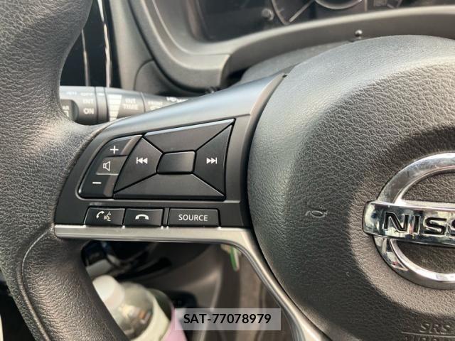 Nissan NOTE 2017-10 8316131-22