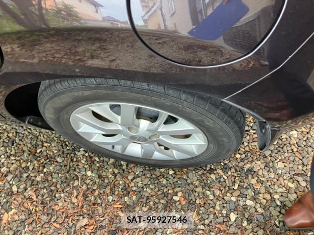 Nissan NOTE 2014-04 8316137-4