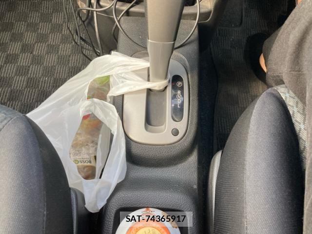 Nissan NOTE 2011-02 8316148-6