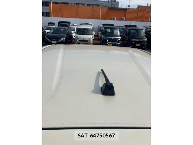 Nissan NOTE 2014-04 8316140-9