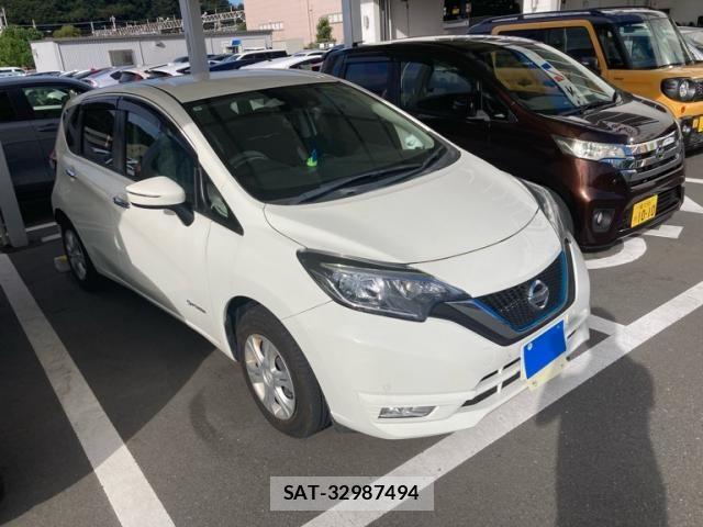 Nissan NOTE 2018-11 8337219-1