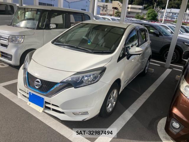 Nissan NOTE 2018-11 8337219-2
