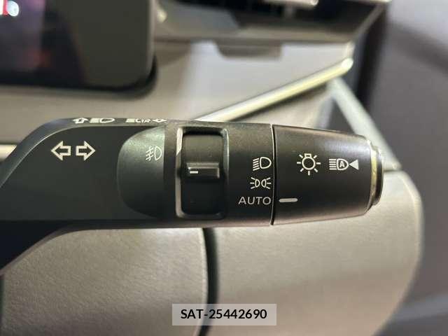 Nissan NOTE 2021-06 8337198-11