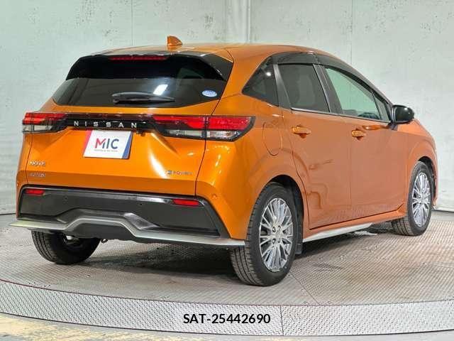 Nissan NOTE 2021-06 8337198-4