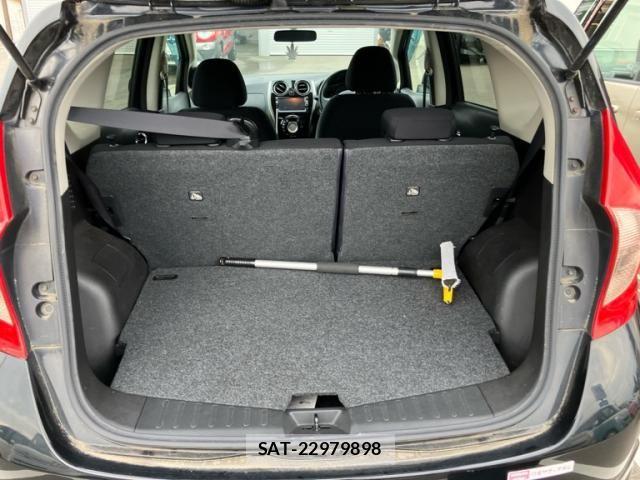 Nissan NOTE 2013-02 8337232-11