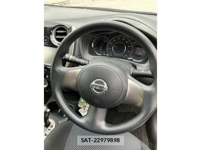 Nissan NOTE 2013-02 8337232-17