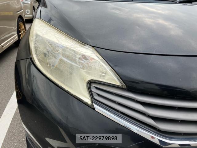 Nissan NOTE 2013-02 8337232-5