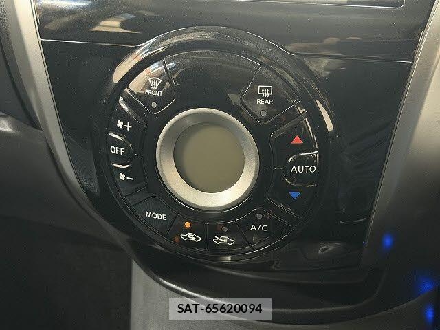 Nissan NOTE 2014-05 8337222-13