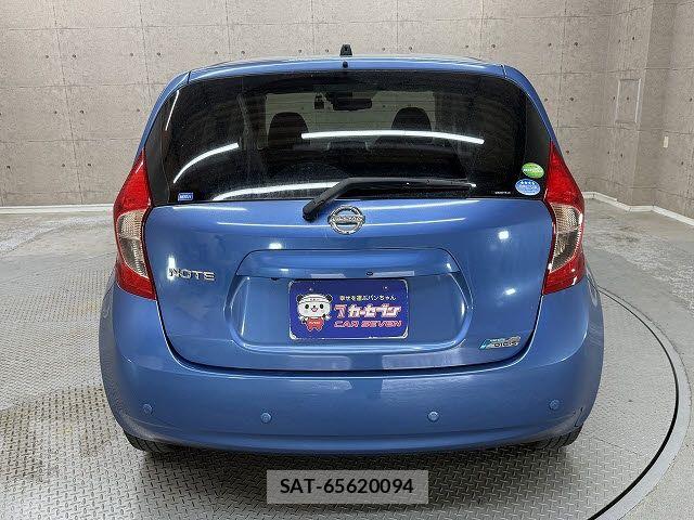 Nissan NOTE 2014-05 8337222-4