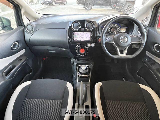 Nissan NOTE 2017-09 8337207-1