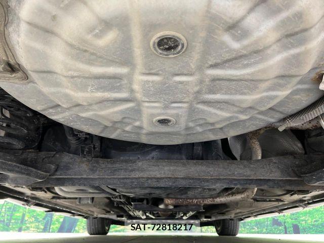 Nissan NOTE 2015-08 8337211-18