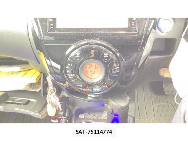 Nissan NOTE 2018-03 8337212-16