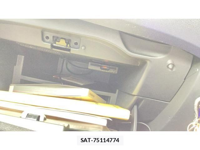 Nissan NOTE 2018-03 8337212-17