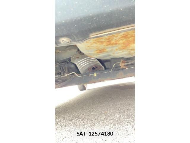 Nissan NOTE 2012-03 8337229-13