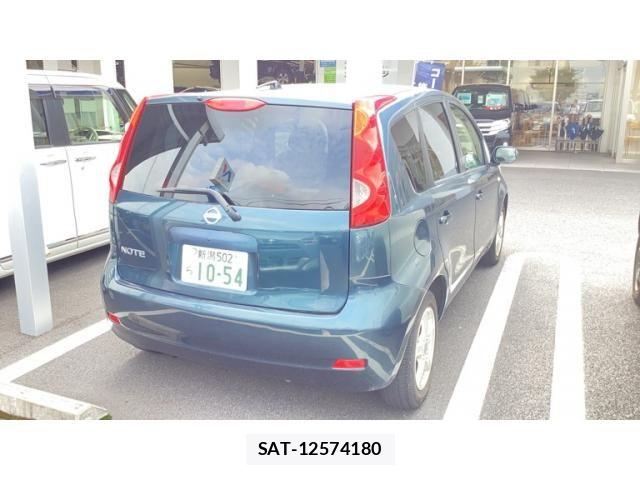 Nissan NOTE 2012-03 8337229-3