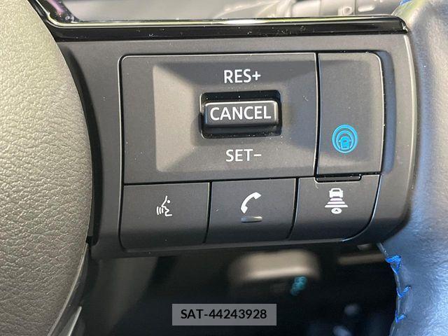 Nissan NOTE 2023-11 8337194-4