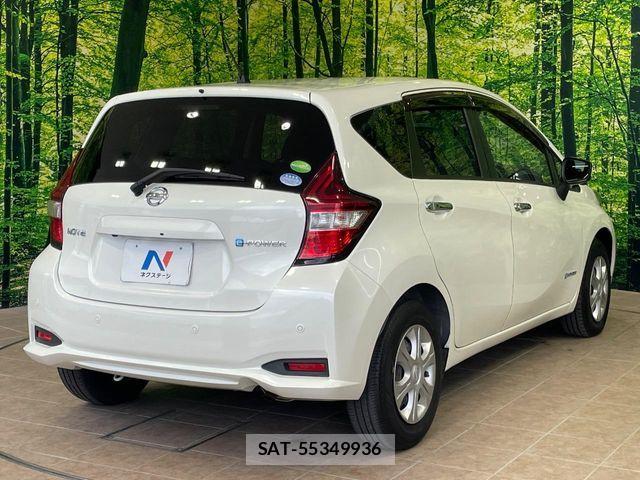 Nissan NOTE 2017-03 8337203-17