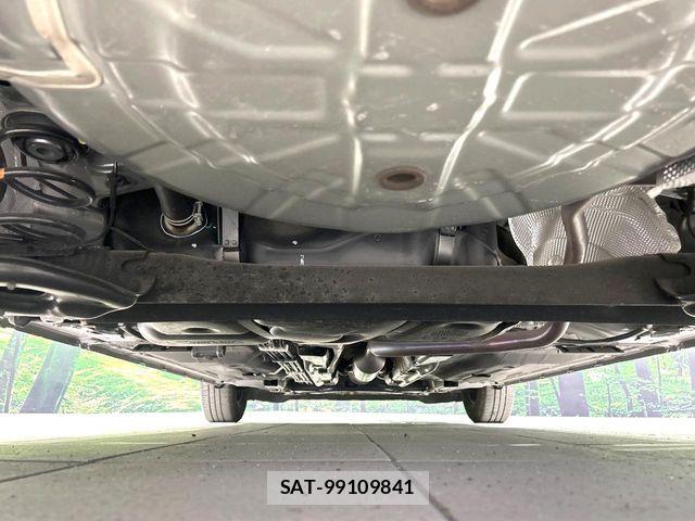 Nissan NOTE 2019-07 8337208-18