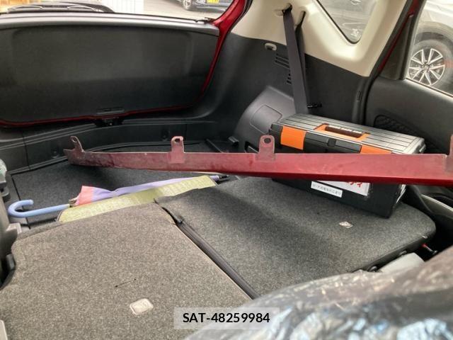 Nissan NOTE 2013-03 8337227-11