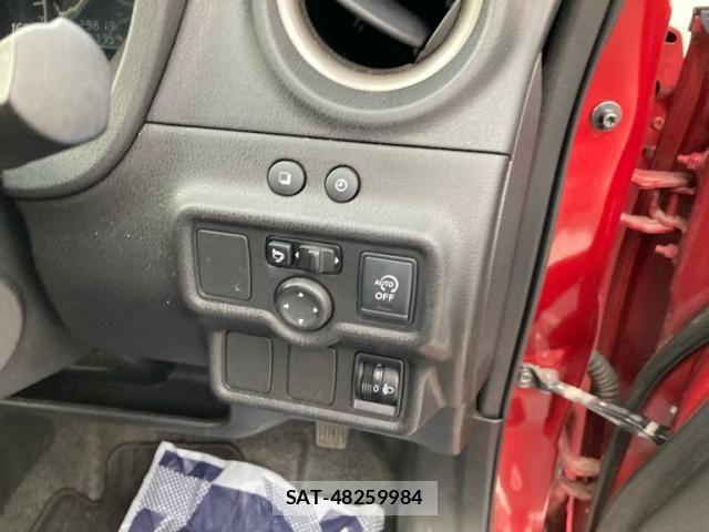 Nissan NOTE 2013-03 8337227-13