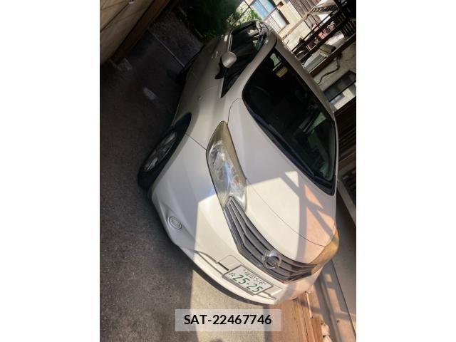 Nissan NOTE 2013-05 8337228-0