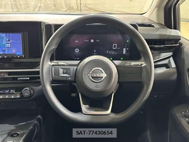 Nissan NOTE 2021-07 8337204-9