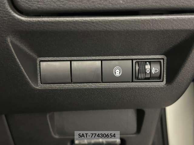 Nissan NOTE 2021-07 8337204-12