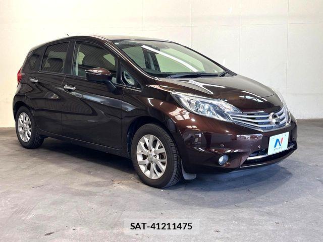 Nissan NOTE 2015-07 8337216-17
