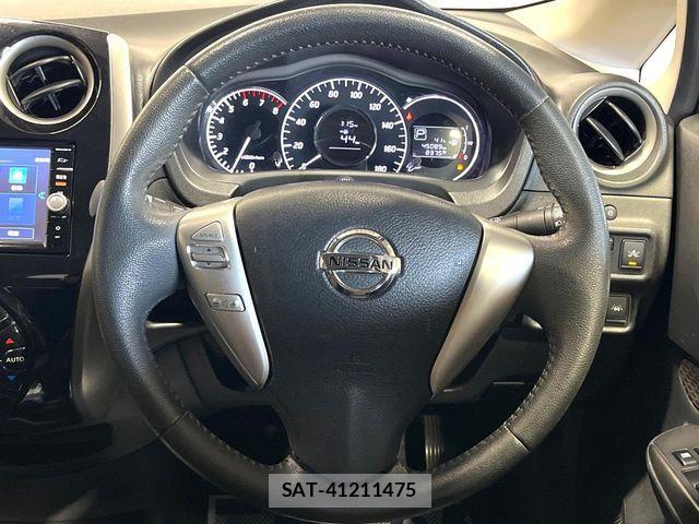 Nissan NOTE 2015-07 8337216-8