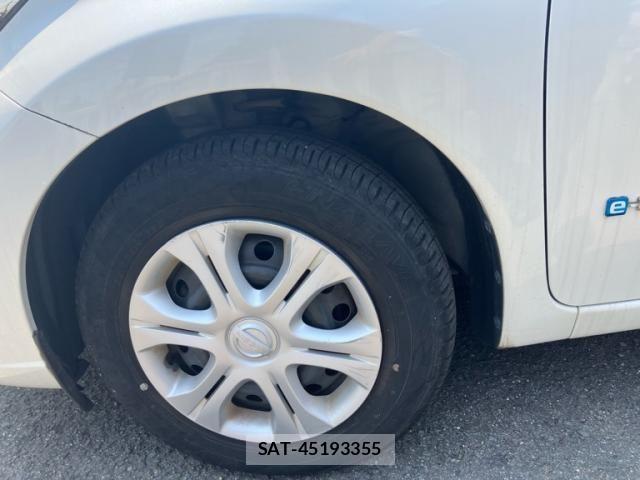 Nissan NOTE 2018-09 8337220-3