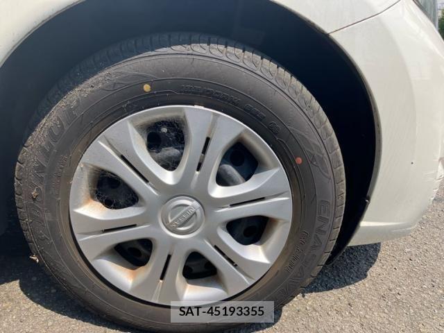 Nissan NOTE 2018-09 8337220-4