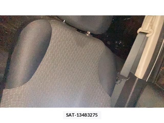 Nissan NOTE 2009-07 8337226-16