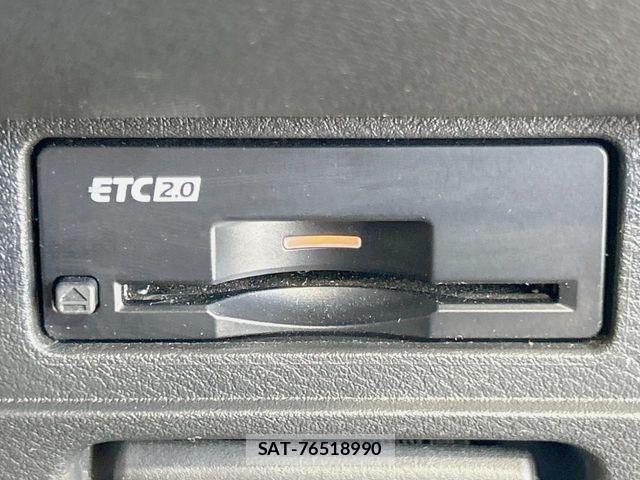 Nissan NOTE 2022-11 8337197-6
