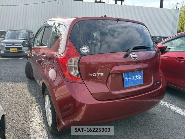 Nissan NOTE 2013-07 8337225-2